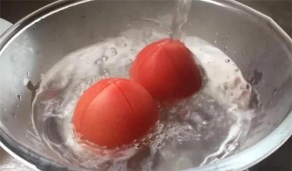 Trứng bác cà chua, cà chua bác trước hay trứng bác trước? Khác biệt rất lớn nếu sai cách, mẹo nhỏ này giúp món ăn tươi ngon - ảnh 3