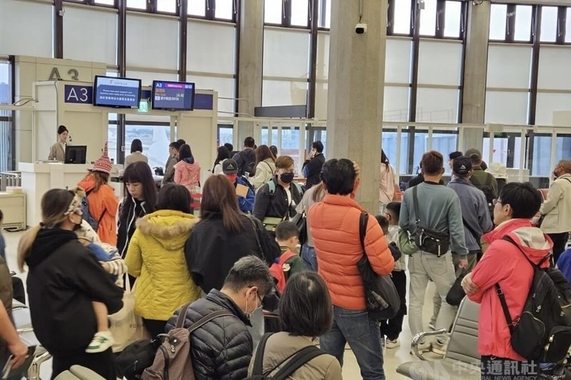 Cục Du lịch yêu cầu thêm thông tin vụ 292 khách bị bỏ rơi ở Phú Quốc - ảnh 1