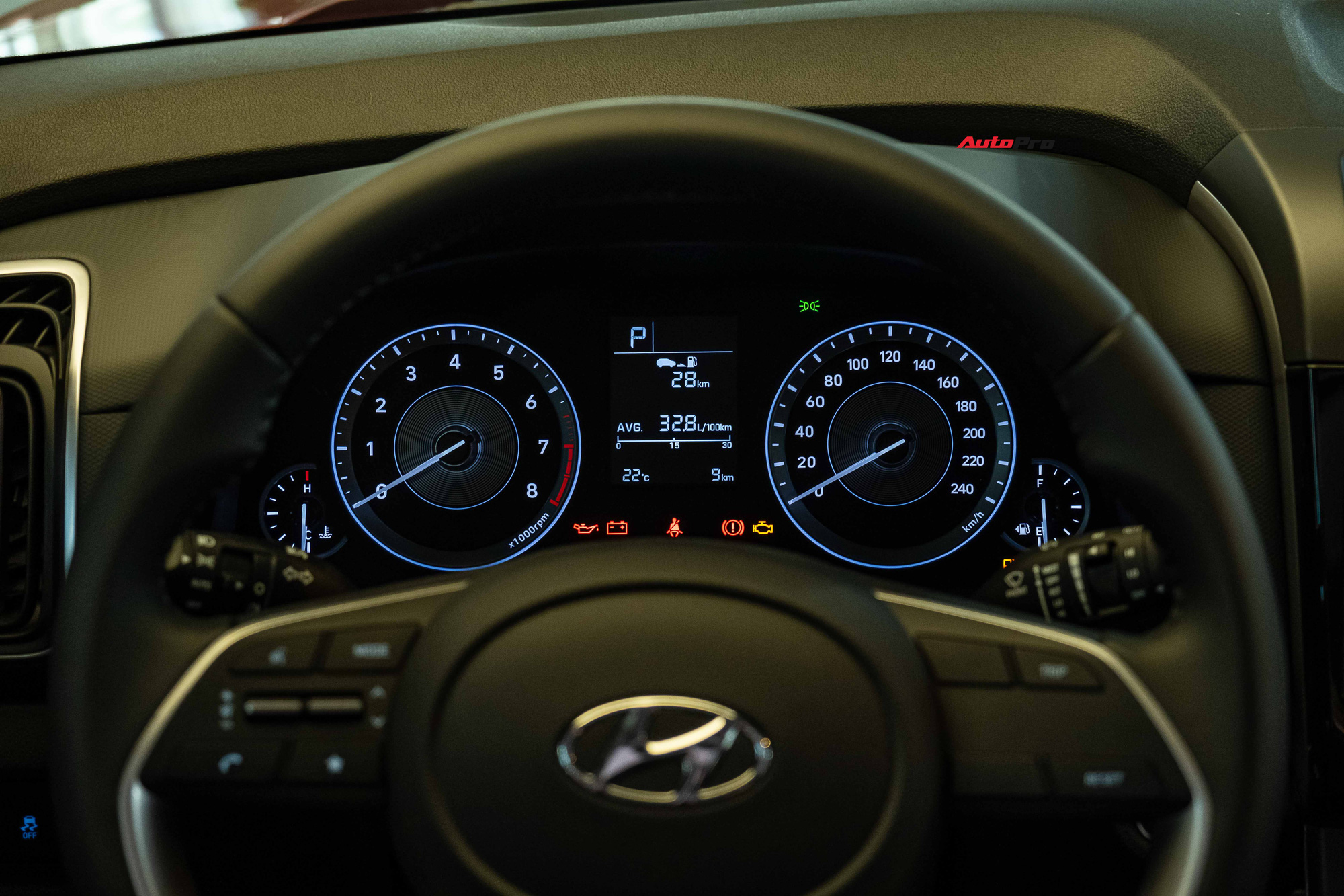 Cùng 599 triệu đồng, chọn Hyundai Creta tiêu chuẩn hay Mitsubishi Xforce GLX: Động cơ mạnh hay rộng rãi? - ảnh 7