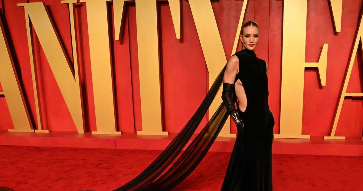 Váy xẻ sâu của người tình tỷ phú Jeff Bezos ở tiệc hậu Oscar - ảnh 5