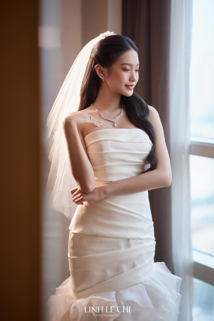 Váy cưới của Doãn Hải My được yêu thích hơn Chu Thanh Huyền - ảnh 4