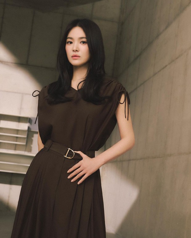 Song Hye Kyo khiến người hâm mộ thổn thức với vẻ đẹp không tuổi, đúng chuẩn tượng đài nhan sắc xứ Hàn - ảnh 4