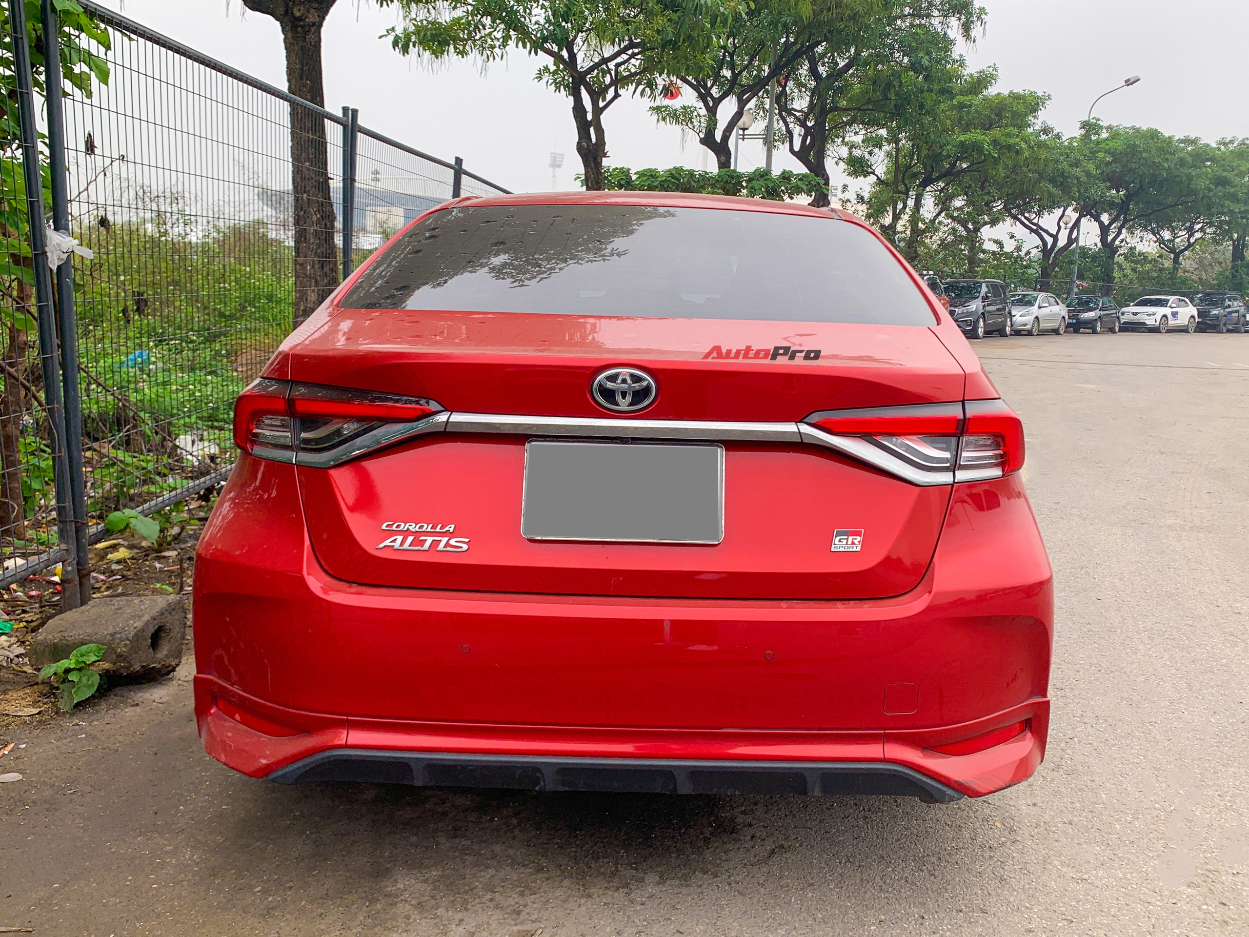 Toyota Corolla Altis GR Sport đầu tiên xuất hiện tại Việt Nam: Ngoại hình hầm hố khác hẳn phong cách ‘doanh nhân’, đấu Civic RS - ảnh 9