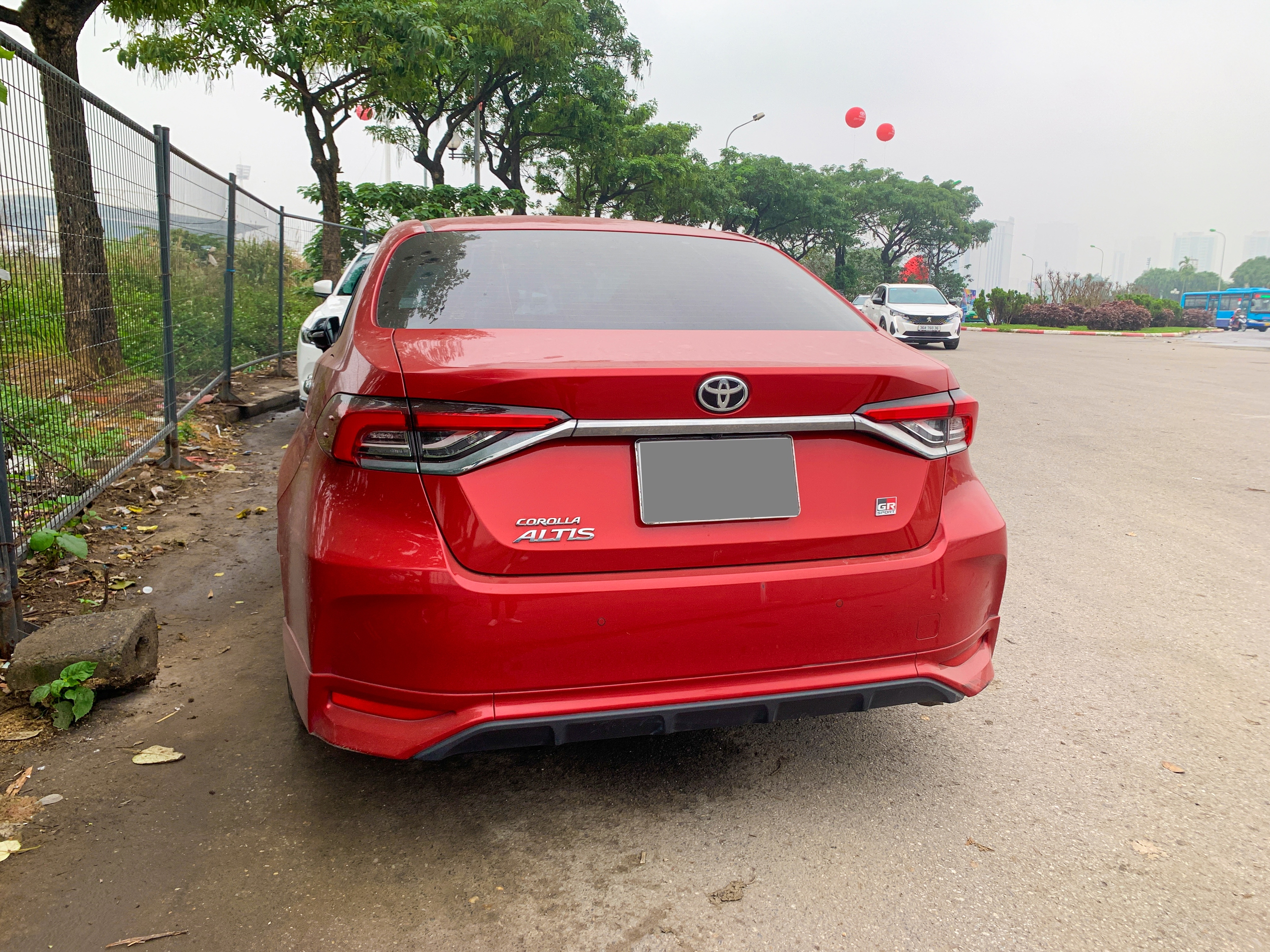Toyota Corolla Altis GR Sport đầu tiên xuất hiện tại Việt Nam: Ngoại hình hầm hố khác hẳn phong cách ‘doanh nhân’, đấu Civic RS - ảnh 12