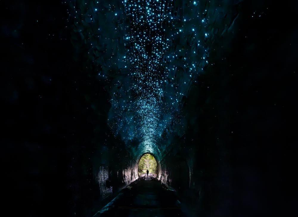 Đường hầm bị bỏ hoang cả thế kỷ bỗng hút khách vì xuất hiện một vệt sáng kỳ lạ - ảnh 4