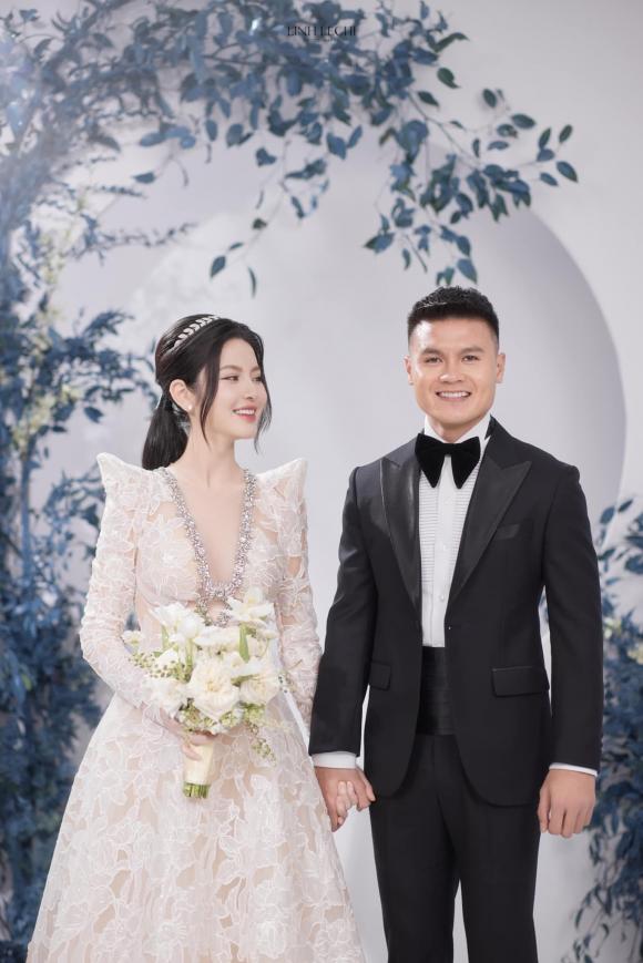 Bộ ảnh cưới của Quang Hải và Chu Thanh Huyền, lộ khoảnh khắc ''môi kề môi'' cực tình - ảnh 13