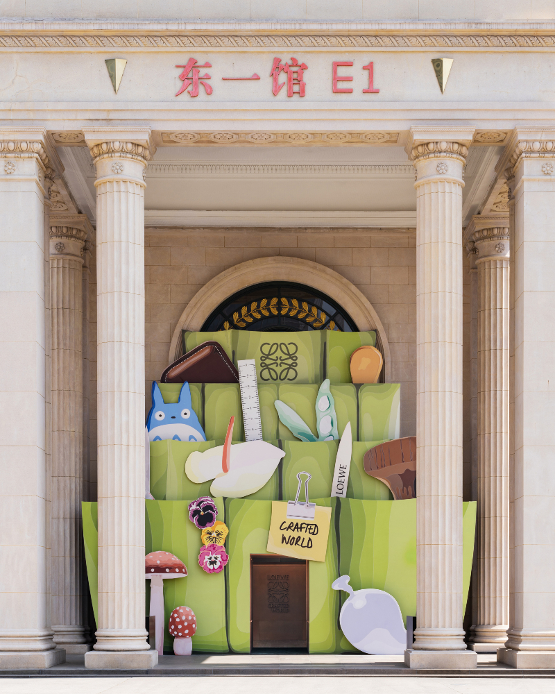 Triển lãm “Crafted World” mở cửa đón khách miễn phí đầu tiên của LOEWE được tổ chức tại Thượng Hải - ảnh 1