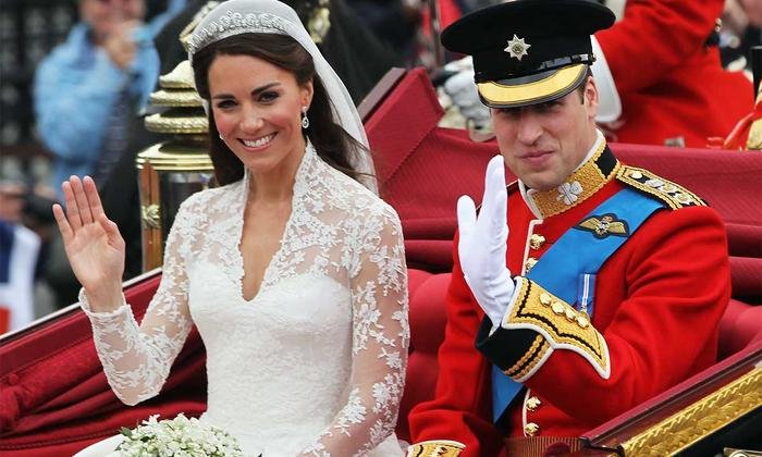 Hoàng tử William đã phá vỡ ''luật bất thành văn'' trong giây phút cầu hôn Kate - ảnh 1