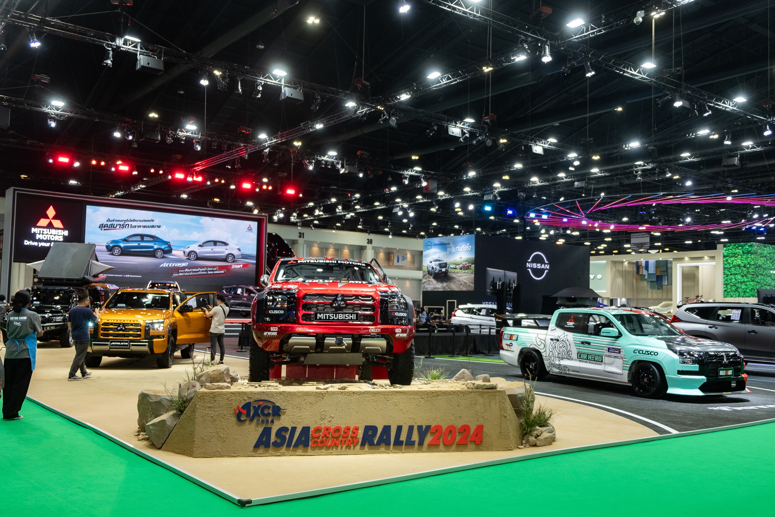 Một vòng triển lãm Bangkok Motor Show 2024 trước ngày đón khách: Hàng trăm xe sẵn sàng ''trẩy'' hội lớn nhất Đông Nam Á - ảnh 18