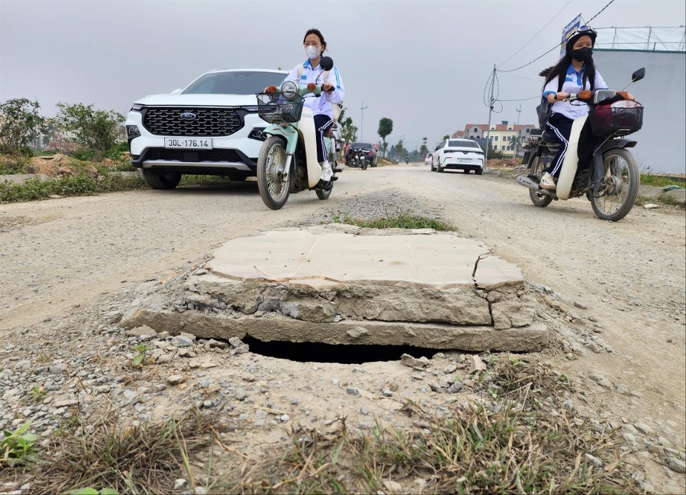 Bất cập đất dịch vụ ở Hà Nội: Giao xong nhưng không thể sinh sống - ảnh 1