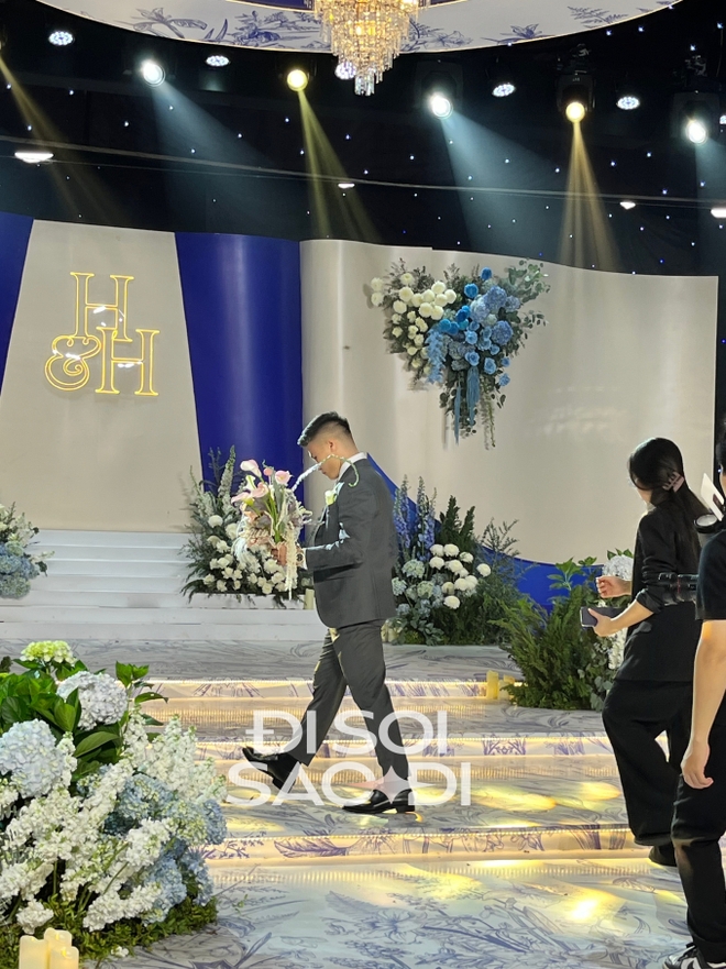 Bó hoa Quang Hải cầm đi trao cho Chu Thanh Huyền trong ngày cưới: Ý nghĩa đặc biệt với ước mong hôn nhân không còn sóng gió - ảnh 3