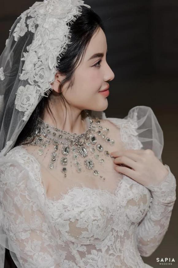 Hé lộ thiệp cưới của Chu Thanh Huyền và Quang Hải, cô dâu tiết lộ cảm xúc trước ngày trọng đại - ảnh 4