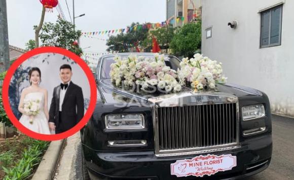 Cập nhật đám cưới Quang Hải và Chu Thanh Huyền: Chú rể nắm chặt tay vợ không rời, cô dâu diện váy cưới 150 triệu - ảnh 8