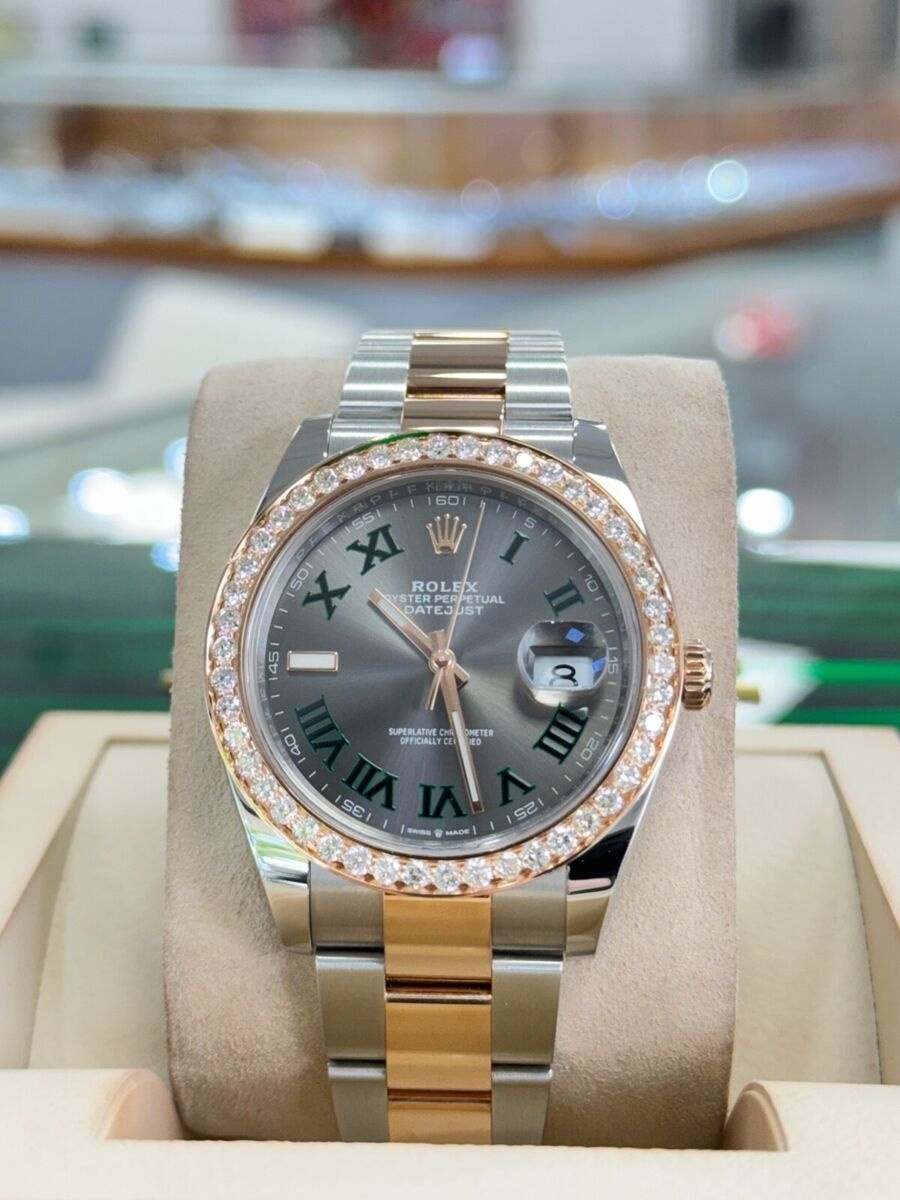 Quang Hải đeo đồng hồ Rolex trong ngày cưới - ảnh 5