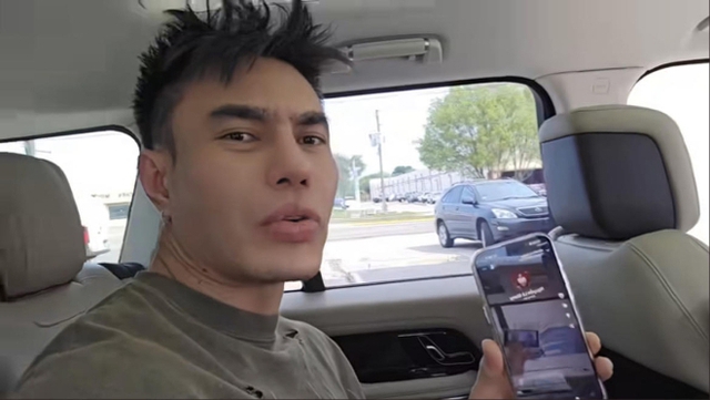 Lê Dương Bảo Lâm gặp sự cố tại sân bay ở Mỹ, phải livestream để cầu cứu - ảnh 4