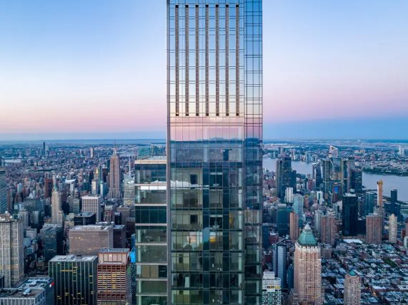 Bi kịch căn penthouse 6.000 tỷ đồng xây trên đỉnh tòa tháp 480m: Gió rít chói tai, nước bồn tắm lắc lư, giảm giá cũng chưa ai mua - ảnh 2