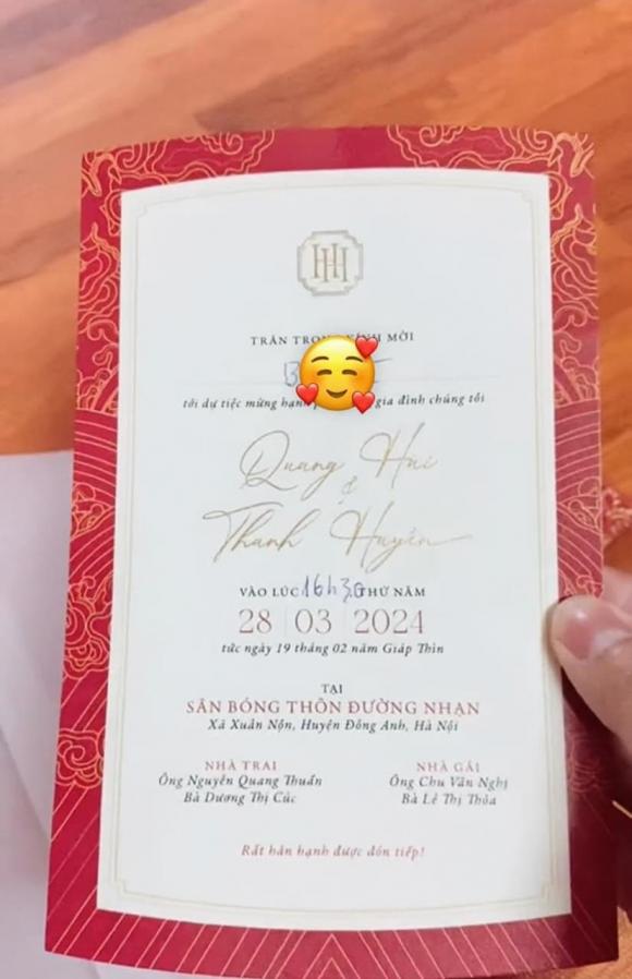 Hé lộ thiệp cưới của Chu Thanh Huyền và Quang Hải, cô dâu tiết lộ cảm xúc trước ngày trọng đại - ảnh 1