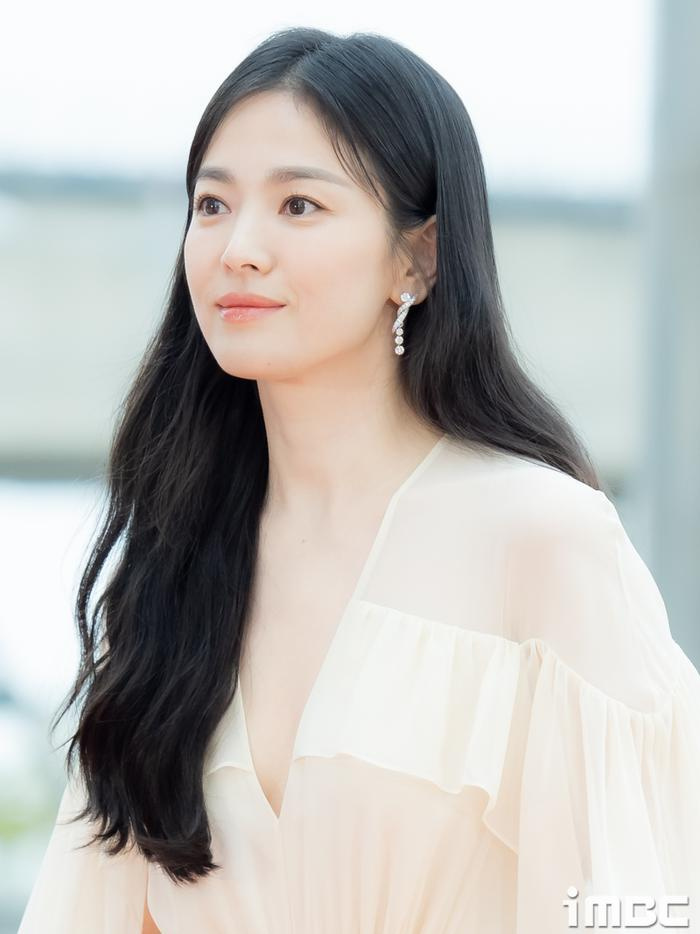 Dàn sao nữ phim Bốn Mùa hiện tại: Song Hye Kyo 3 lần đổ vỡ, Son Ye Jin chưa viên mãn bằng người này - ảnh 3