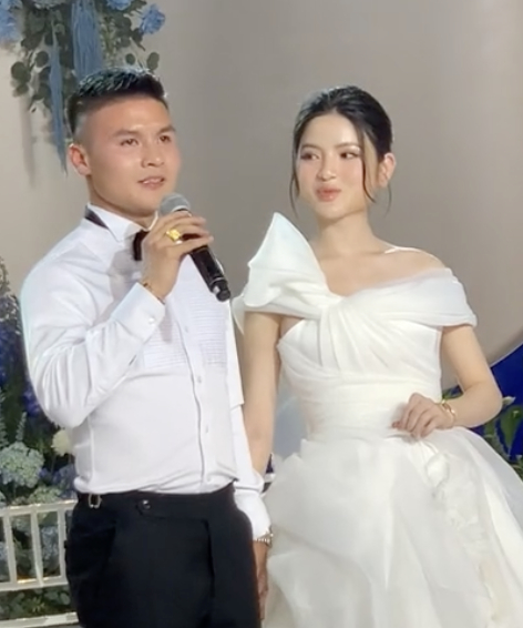 Đôi môi thiếu tự nhiên của Chu Thanh Huyền trong ngày cưới bất ngờ lại rơi vào vòng xoáy thị phi - ảnh 2