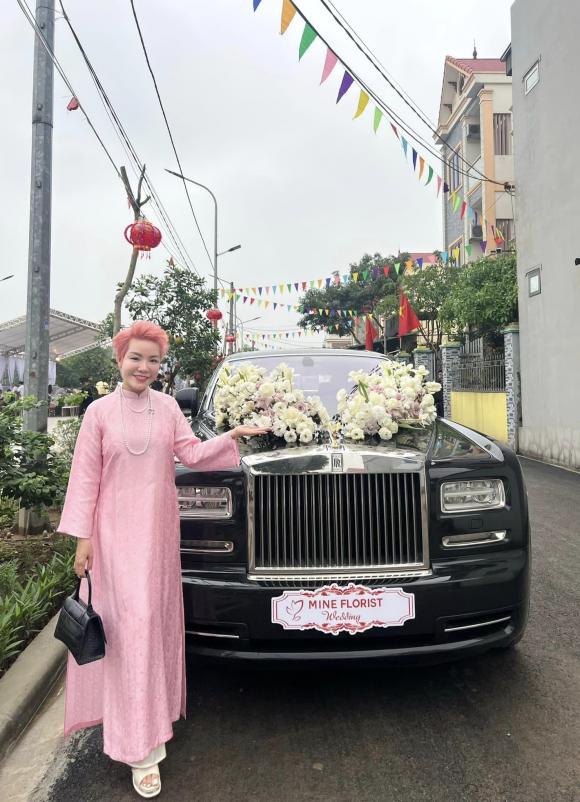 Cận cảnh siêu xe 16 tỷ đồng, cầu thủ Quang Hải dùng để đón cô dâu Chu Thanh Huyền - ảnh 3