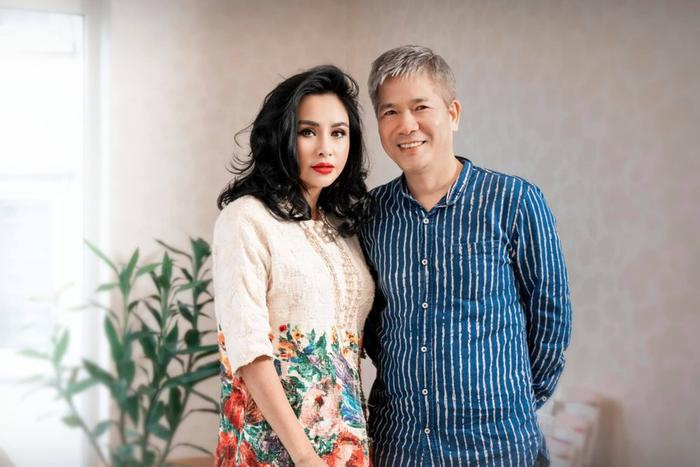 Diva Thanh Lam ngọt ngào ''khóa môi'' bạn trai sau tin đồn chia tay, dự định năm nay cưới - ảnh 4