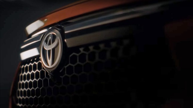 Toyota hé lộ mẫu SUV nhỏ nhất, giá từ 268 triệu đồng - ảnh 4