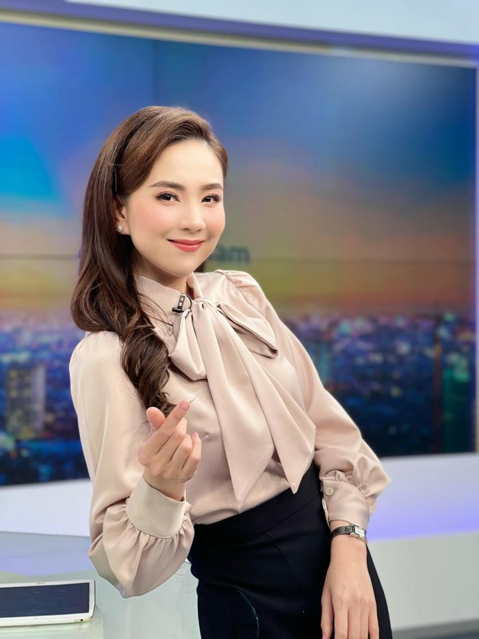 Ở tuổi U40, MC Mai Ngọc đã làm gì để giữ vững phong độ ''Hoa khôi VTV''? - ảnh 1
