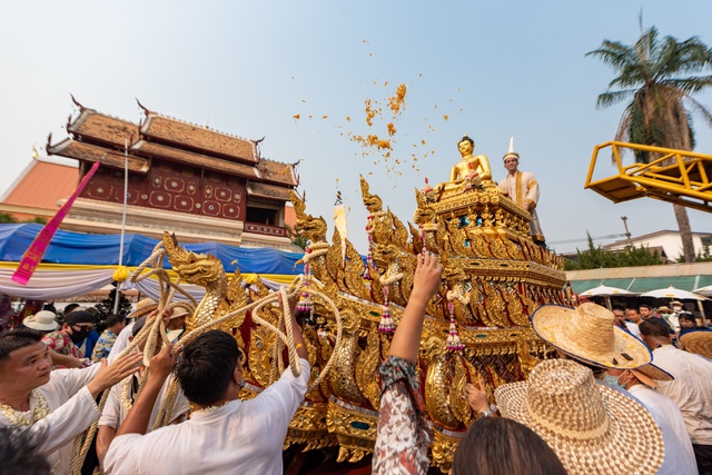 Chung vui lễ hội Songkran ở khắp Thái Lan - ảnh 5