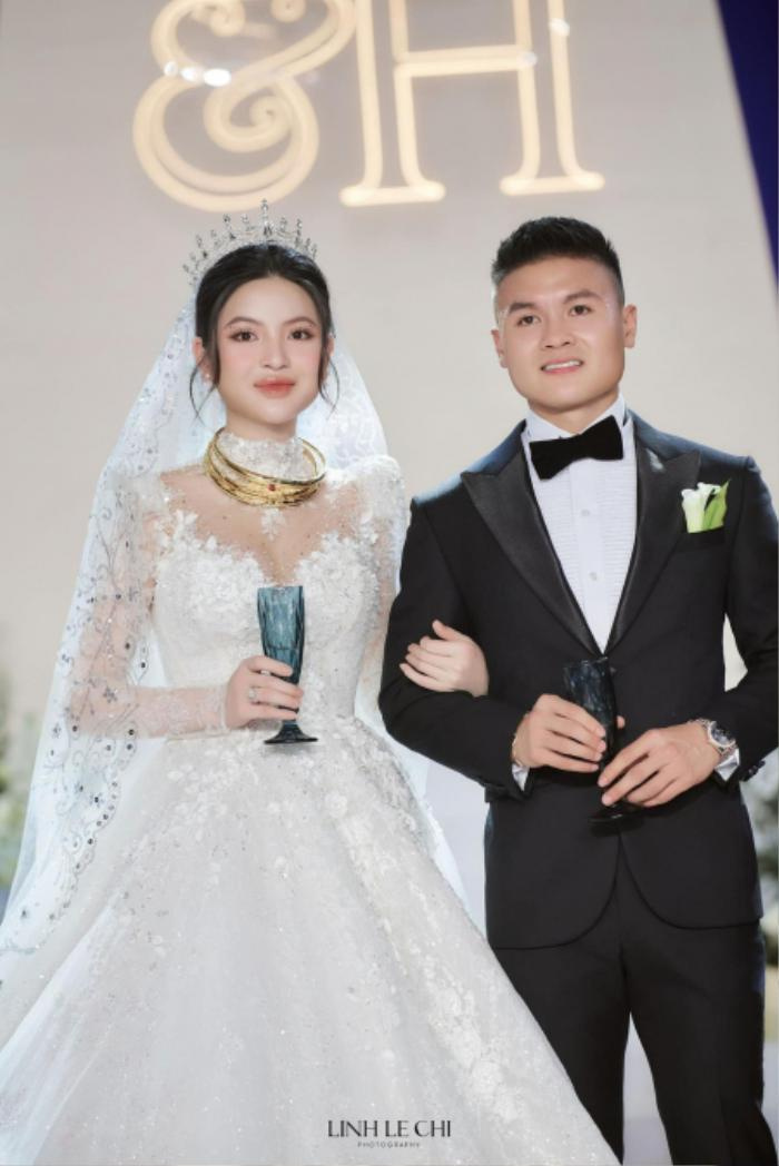 MC nào ''cầm trịch'' đám cưới của Quang Hải - Chu Thanh Huyền? - ảnh 1