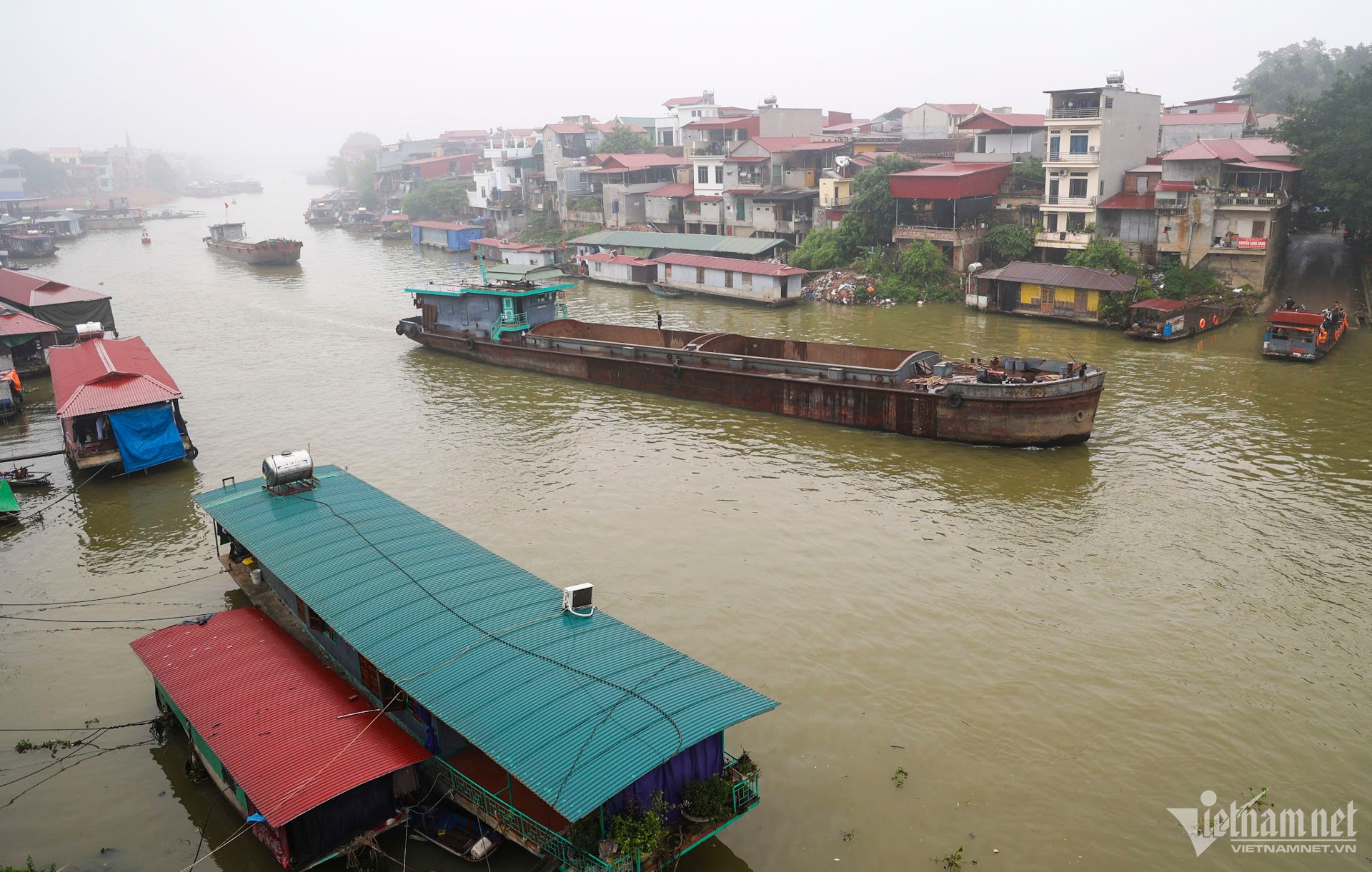 Bắc Ninh đề xuất tháo dỡ tất cả nhà đã sụt lún ở bờ sông Cầu - ảnh 2