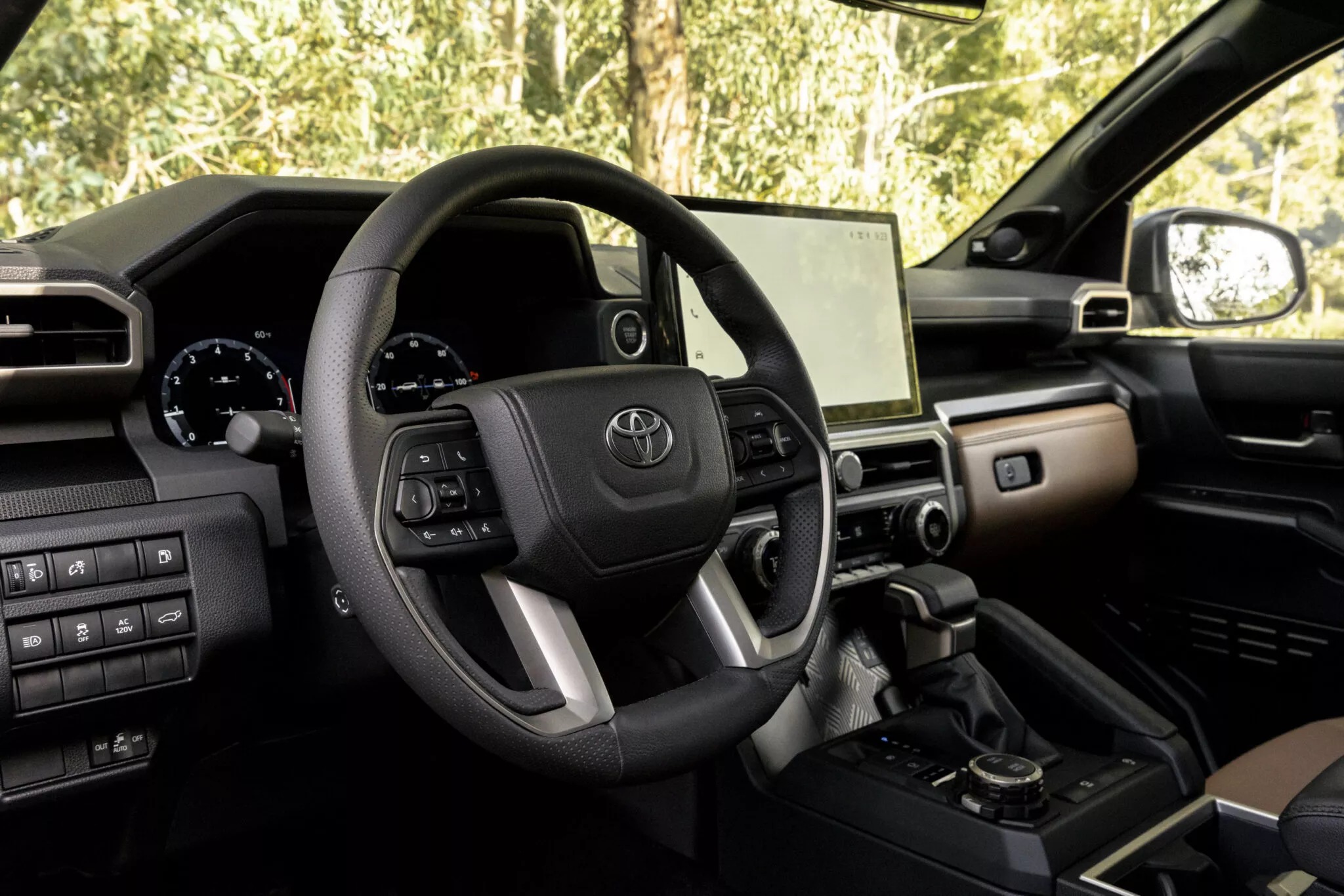 Toyota 4Runner 2024 ra mắt: Thiết kế ngày càng hầm hố, nội thất giống Land Cruiser, thước đo tham khảo cho Fortuner mới - ảnh 14