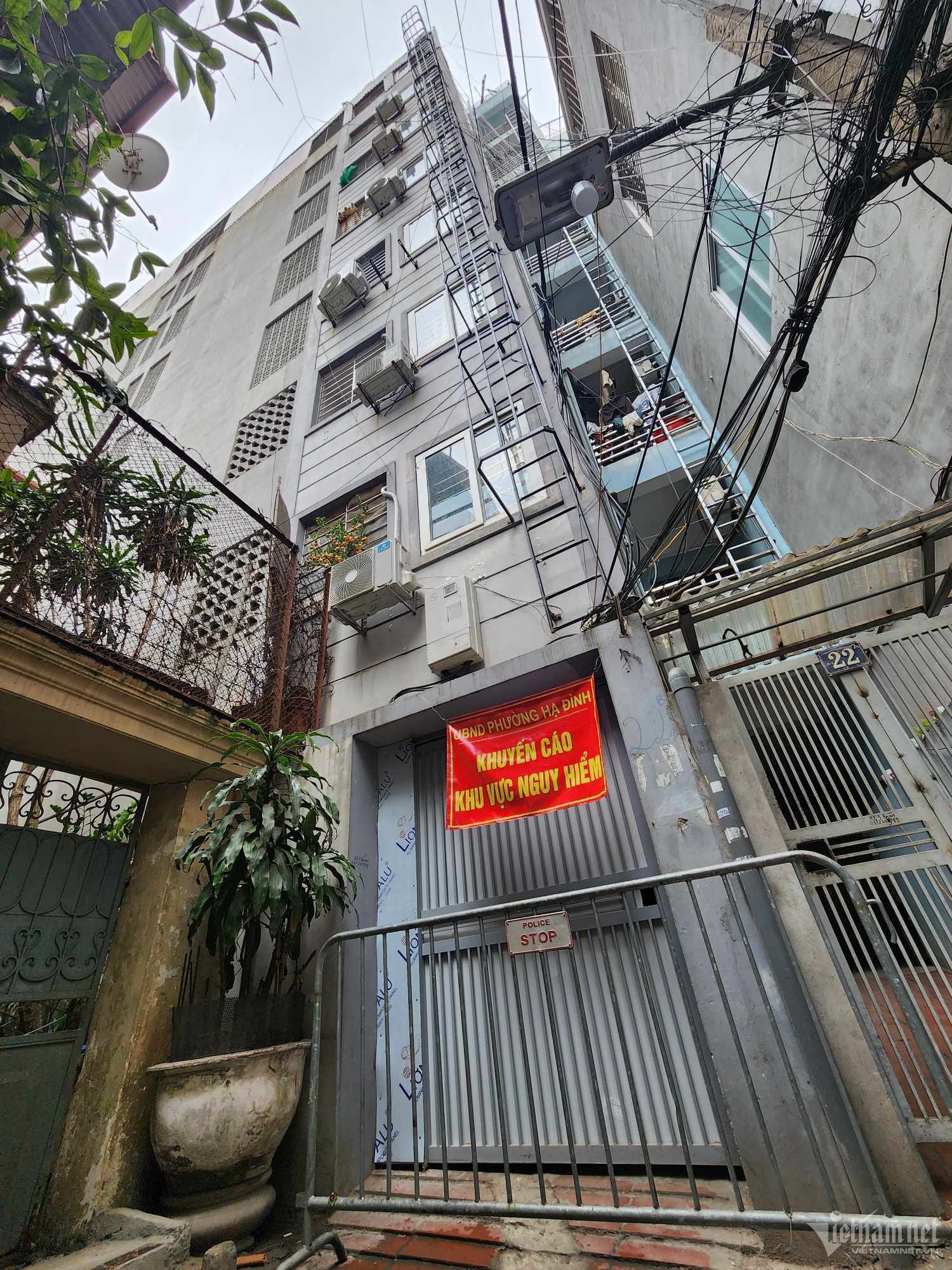 Quận Thanh Xuân thừa nhận chung cư mini ''chống nạng'' vượt tầng - ảnh 1