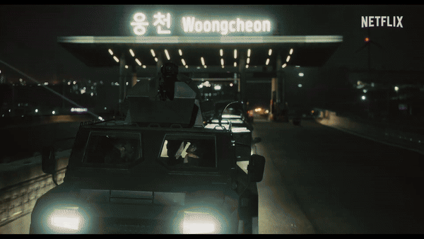Bom tấn Hàn Quốc tung trailer hoành tráng khiến khán giả nghẹt thở, vai diễn của Yoo Ah In bị cắt bỏ hoàn toàn? - ảnh 1