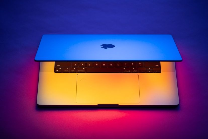 Sếp Apple nói MacBook RAM 8 GB là quá đủ - ảnh 1