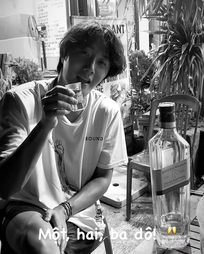 Jung Il Woo xả ảnh trên Instagram, nói hạnh phúc khi đến Việt Nam - ảnh 2
