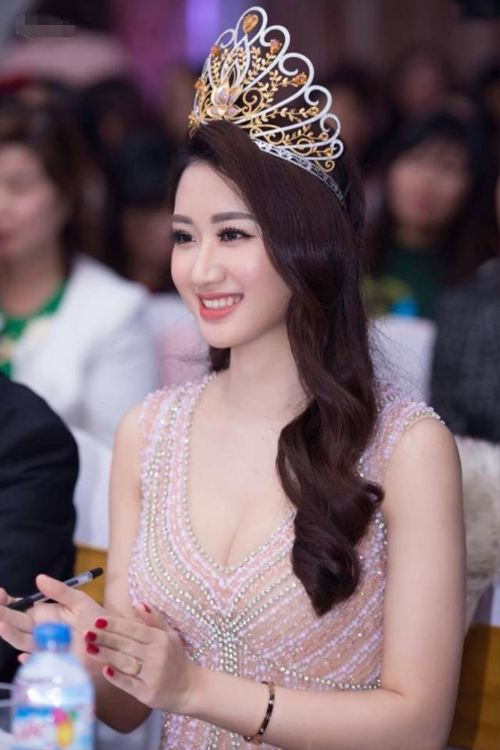 Hoa hậu Việt kết hôn vội vã sau đăng quang, được chồng đại gia tặng siêu xe 30 tỷ hiện ra sao? - ảnh 3