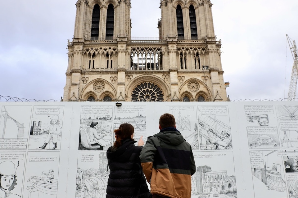 Nhà thờ Đức Bà Paris tròn 5 năm sau vụ cháy - ảnh 1