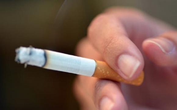 Trong số 100 người hút thuốc, có bao nhiêu người cuối cùng sẽ mắc bệnh ung thư phổi? Những con số có thể làm bạn ngạc nhiên - ảnh 2