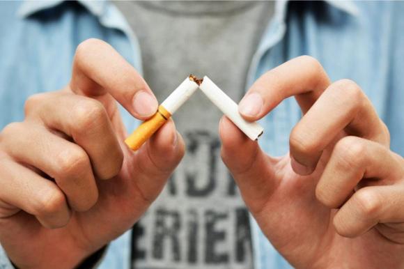 Trong số 100 người hút thuốc, có bao nhiêu người cuối cùng sẽ mắc bệnh ung thư phổi? Những con số có thể làm bạn ngạc nhiên - ảnh 4