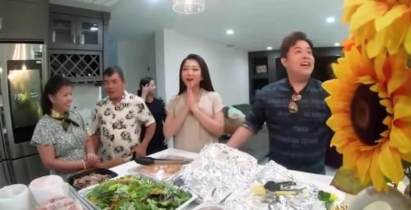 Quang Lê mời ''vợ sắp cưới'' Hà Thanh Xuân tới thăm biệt thự 100 tỷ tại Mỹ - ảnh 1