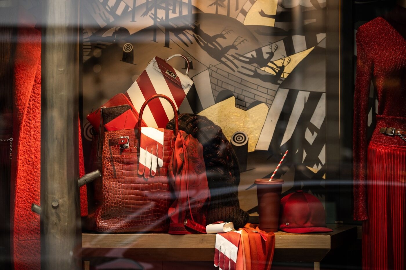 Hermès sắp soán ngôi Louis Vuitton, trở thành hãng xa xỉ nhất - ảnh 1