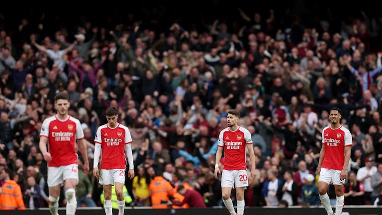 David Seaman nêu điều đáng lo nhất cho Arsenal tuần này - ảnh 1