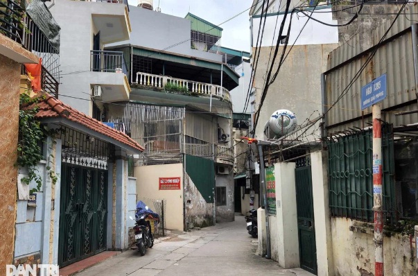 Giá nhà diện tích nhỏ trong ngõ ở Hà Nội ngang ngửa biệt thự - ảnh 2