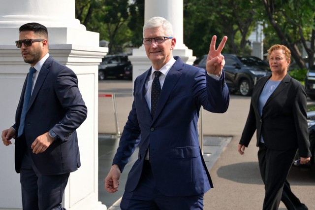 Vừa rời Việt Nam tức thì, CEO Apple Tim Cook đã tính chuyện mở nhà máy ở Indonesia: Nguyên nhân là sao? - ảnh 1