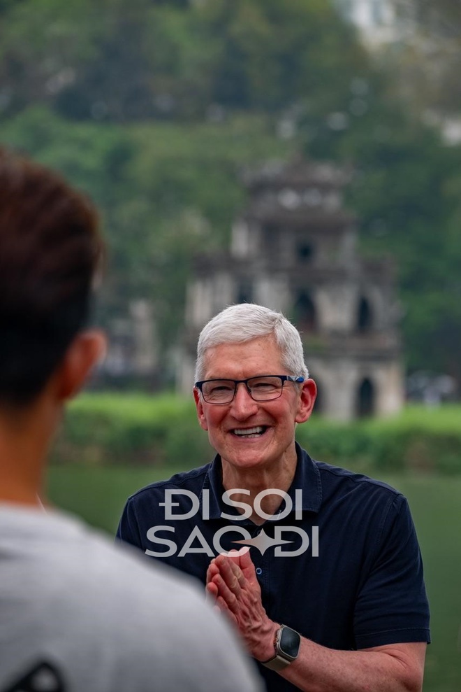Zoom cận phi cơ riêng chở Tim Cook rời Việt Nam: Đãi ngộ sang chảnh của Apple, khoảnh khắc bước lên máy bay chuẩn tài phiệt - ảnh 11