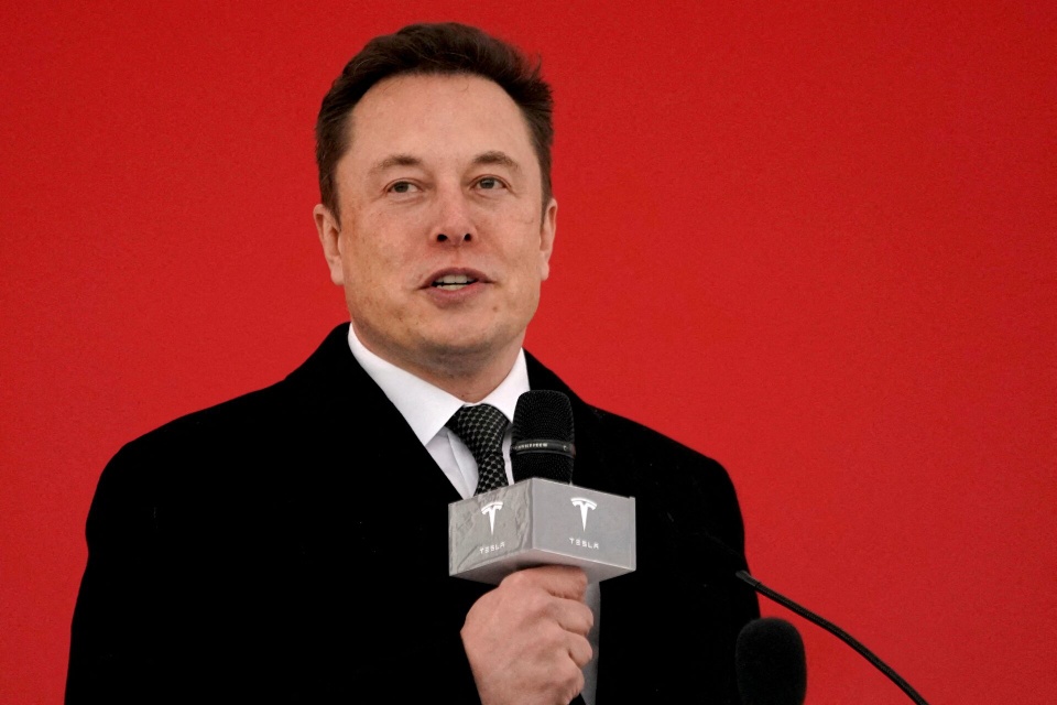 Lý do Tesla muốn trả Elon Musk khoản thù lao 55 tỷ USD - ảnh 1