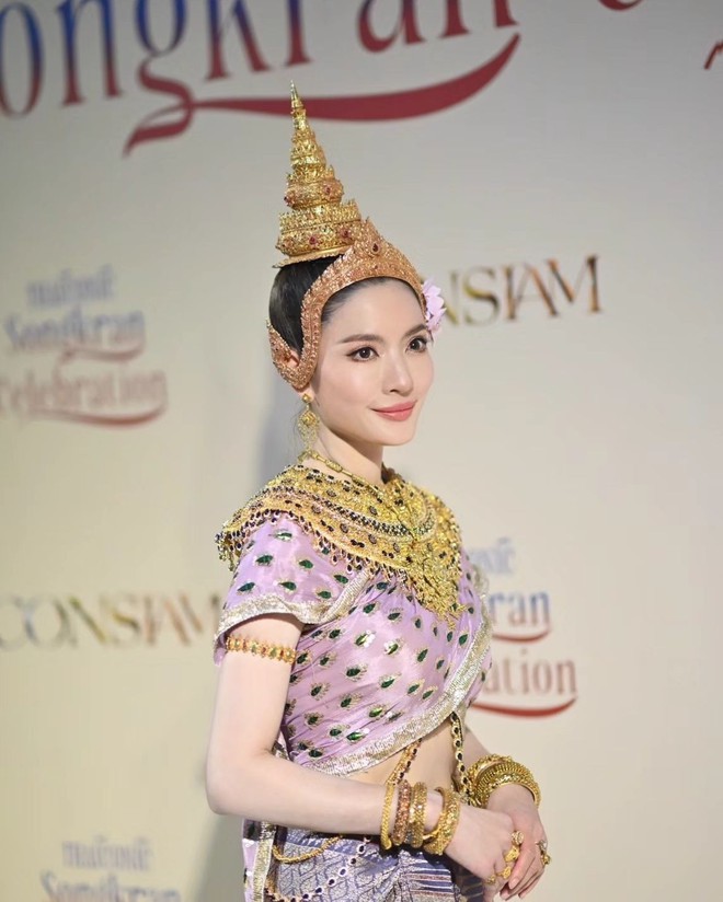 7 nữ thần Songkran 2024 “bất phân thắng bại”: 2 bạn thân Lisa so kè nhan sắc, trùm cuối gây xao xuyến cực mạnh - ảnh 2