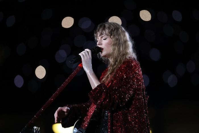 Dự đoán về doanh số album mới của Taylor Swift: ''Rất lớn, vô cùng lớn'' - ảnh 2