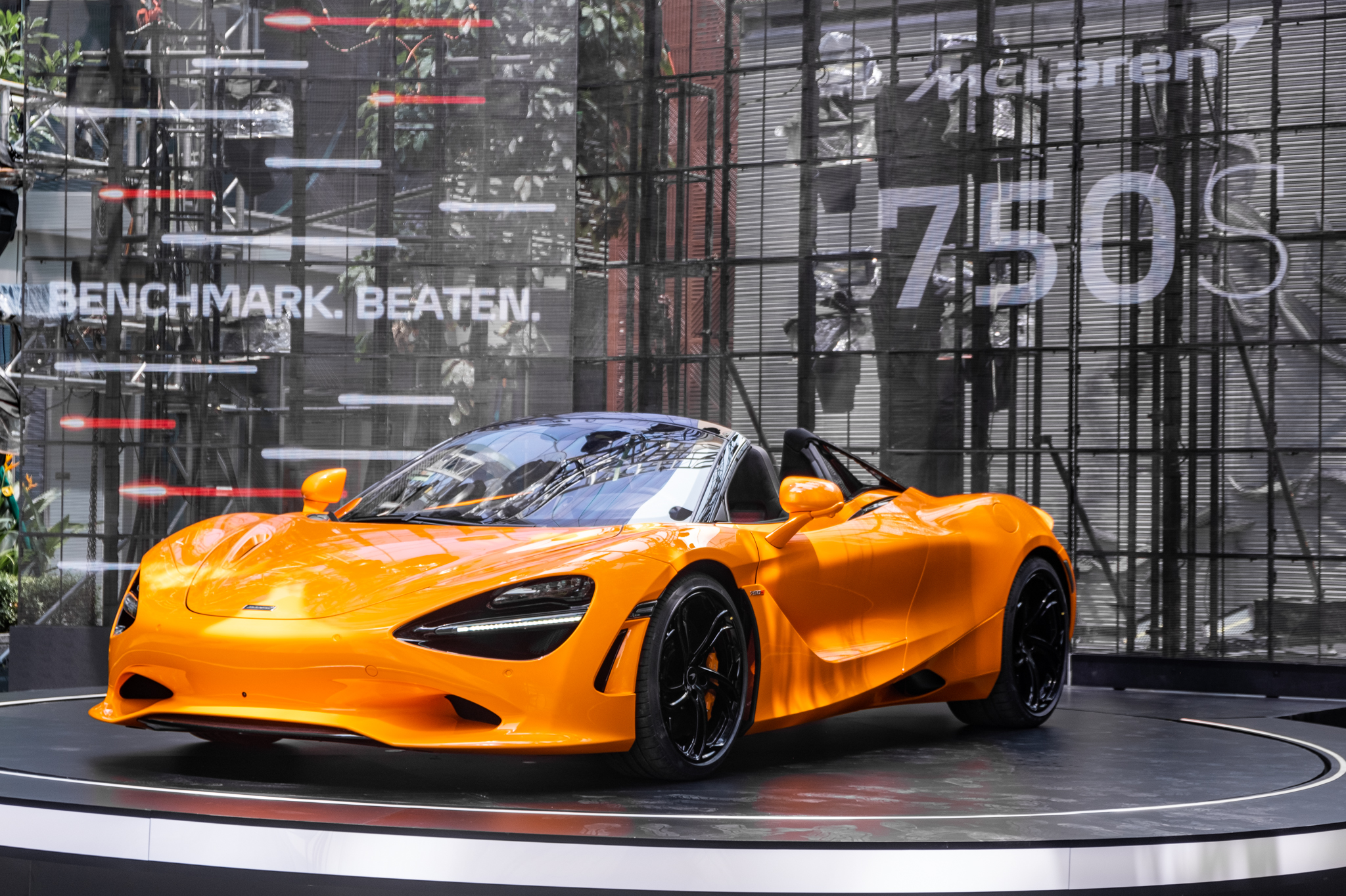McLaren 750S ra mắt Việt Nam: Nhẹ nhất, mạnh nhất lịch sử thương hiệu Anh, có trang bị mới lần đầu xuất hiện, giá từ 20 tỷ - ảnh 2