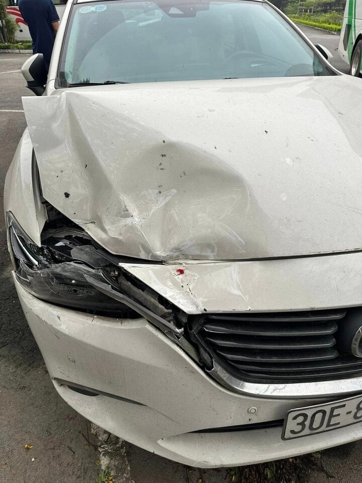 MC Thảo Vân gặp sự cố trên đường, xe bị hư hỏng - ảnh 1
